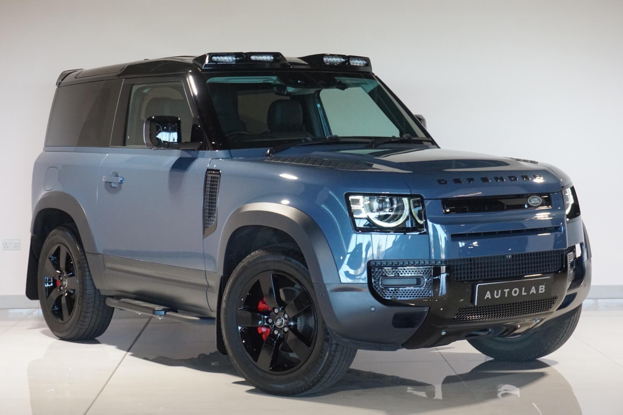 Land Rover Defender 90 2.0 P300 SE SUV 3dr Petrol Auto 4WD Euro 6 (s/s) (300 ps)